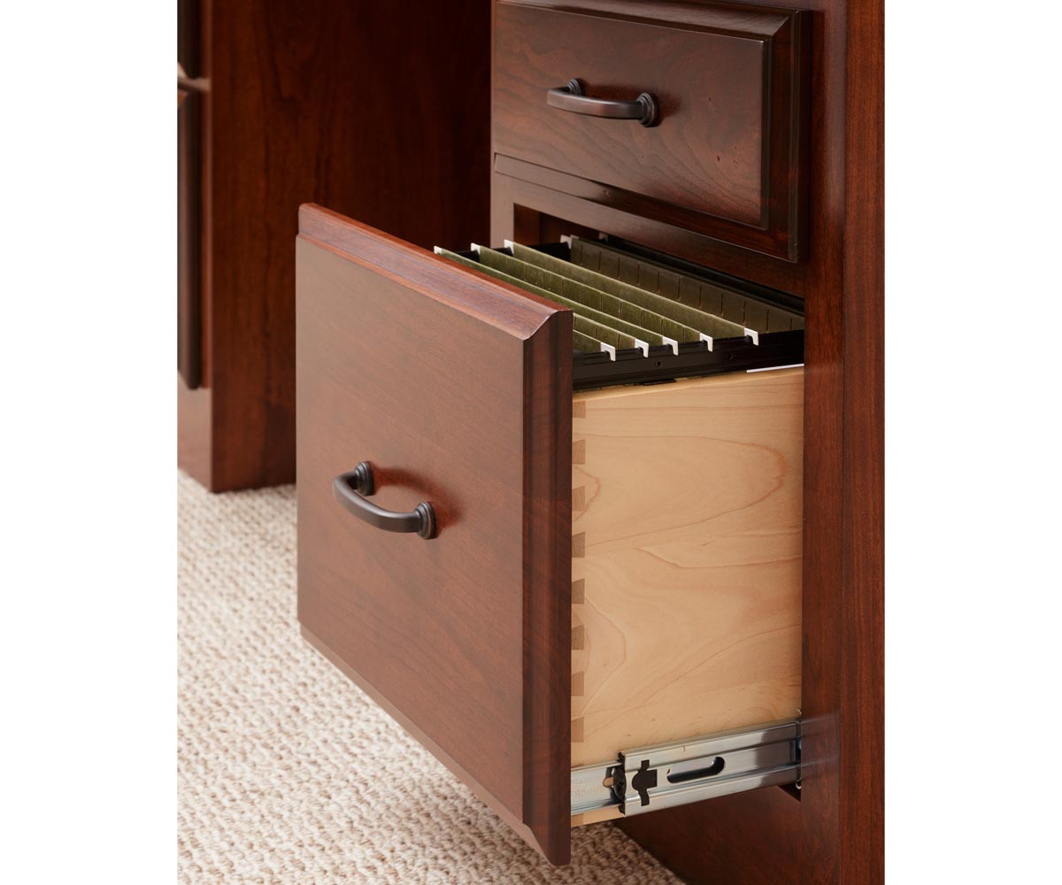 Hampton Hutch - Image 4